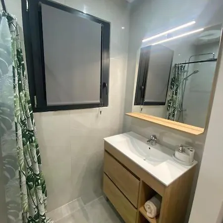 Moderne Avec Piscine Aubenas *